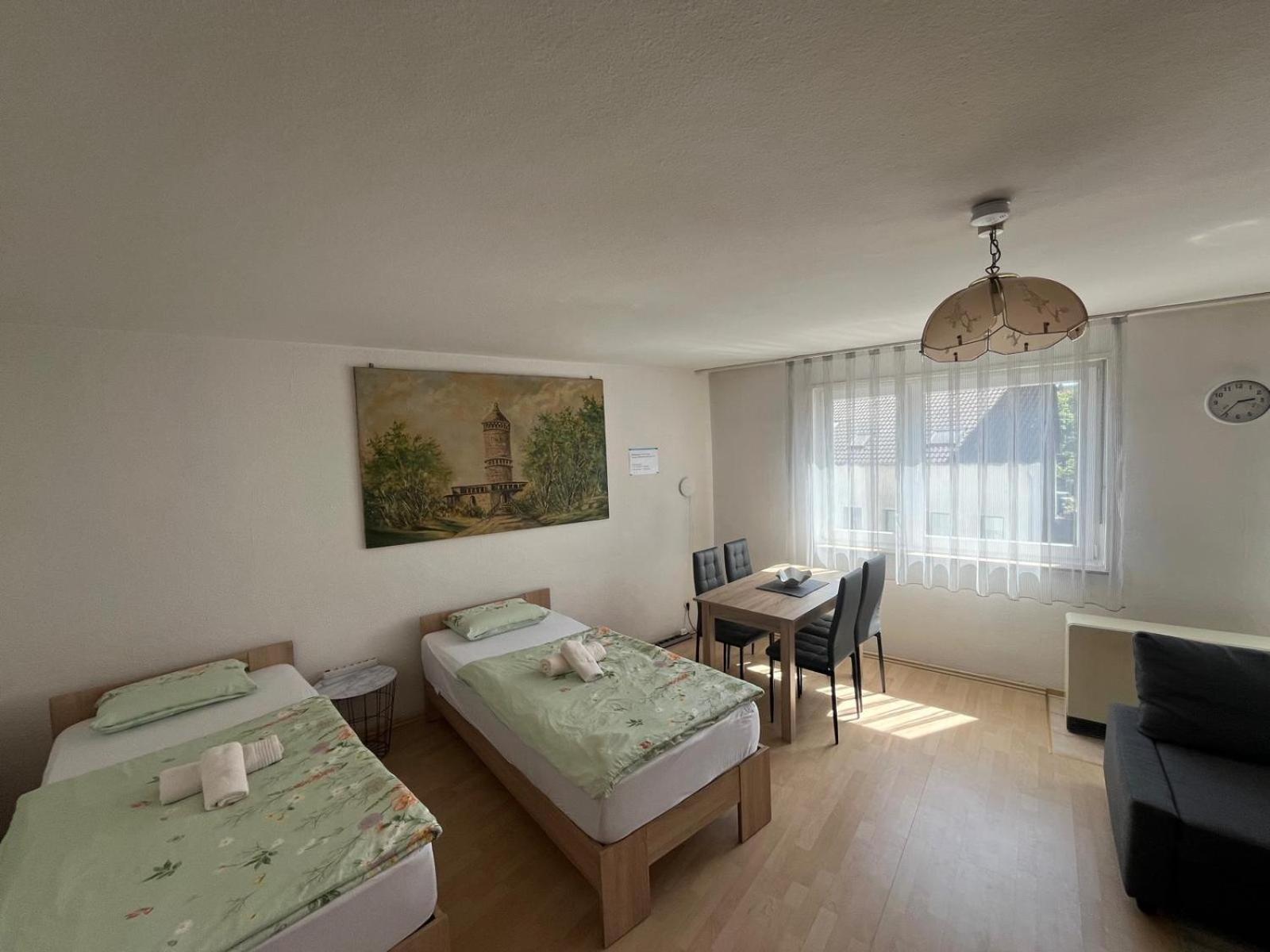 Schoene Ferienwohnung In Saarbrücken Exterior foto